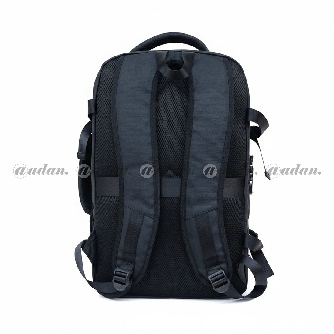 Arctic Hunter 02