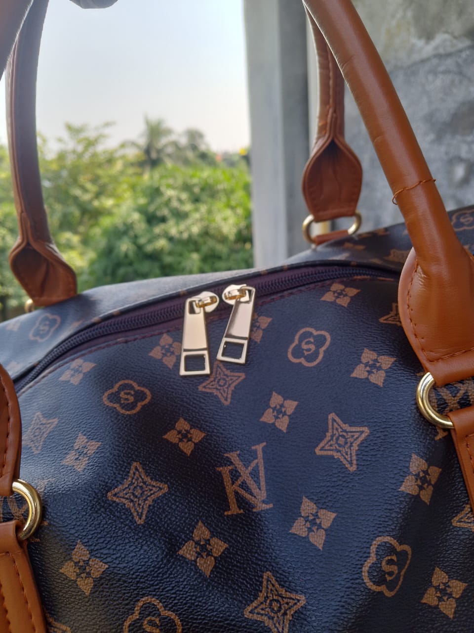 Aadan Classic 01