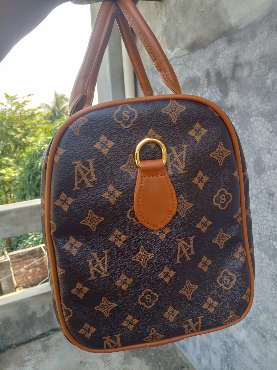 Aadan Classic 01